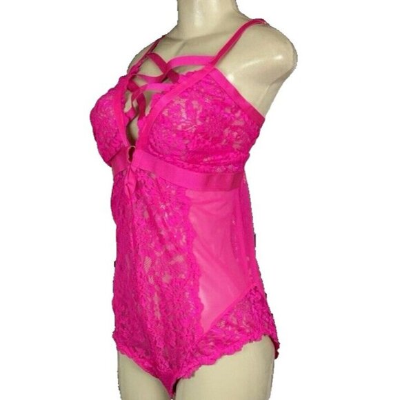 Torrid +3 Pink Sheer Mesh Lace Caged Neckline & Back Adjustable Strap Bodysuit - Picture 5 of 6